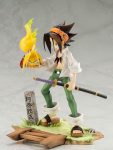 Figura Yoh Asakura con su katana de Shaman King (23 cm)